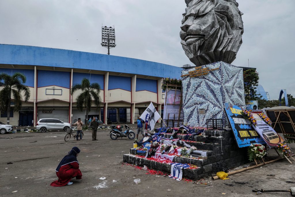 keluarga-korban-tragedi-kanjuruhan-akan-menggugat-polisi-pt-lib-dan-panpel-arema-fc-didampingi-pengacara