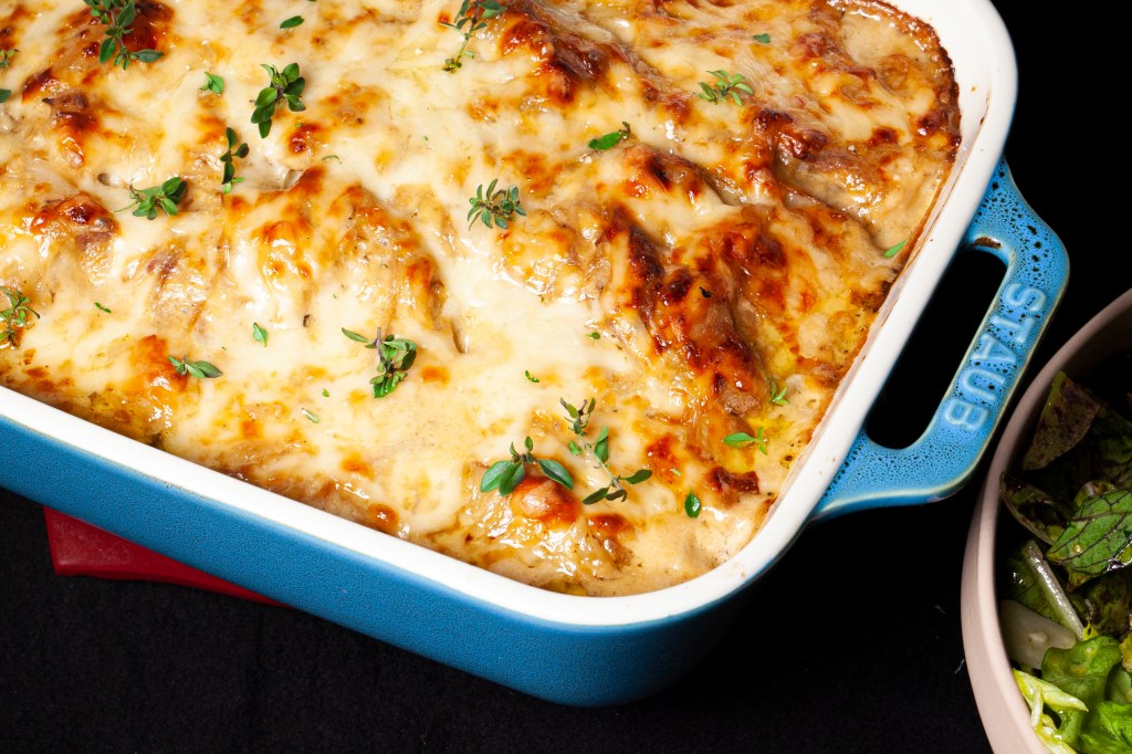 Caramelized Onion and Red Potato Cheesy Gratin Recipe