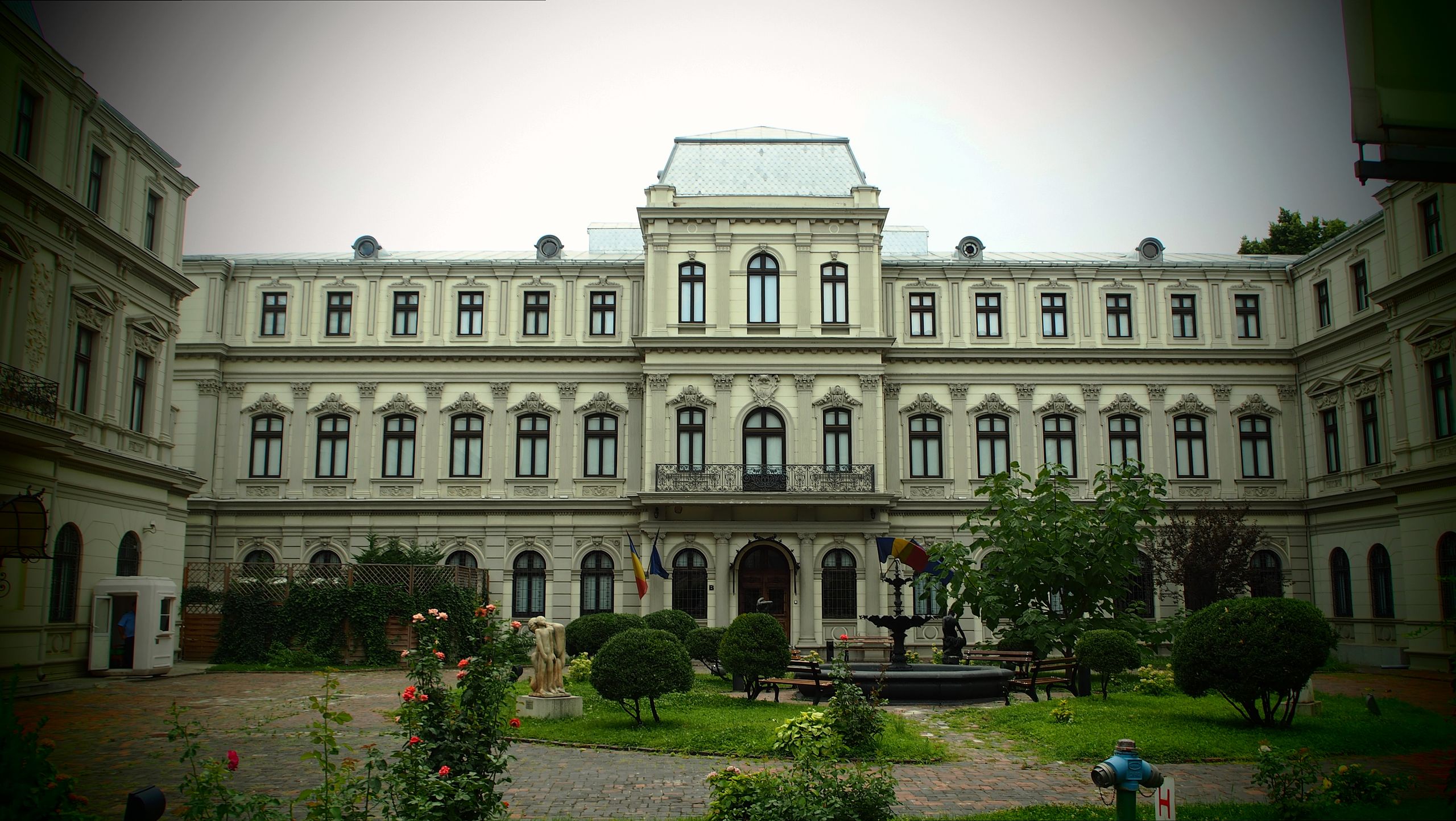 Palatul Romanit Calea Victoriei