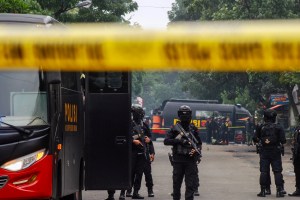 indonesia suicide bomb attack