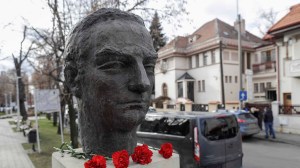 mircea vulcanescu istorie antisemitism ion antonescu protest statuie parc diana sosoaca