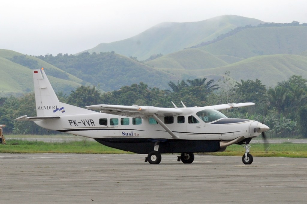 plane papua