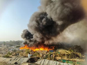 Rohingya refugees face massive fire in Bangladesh camps