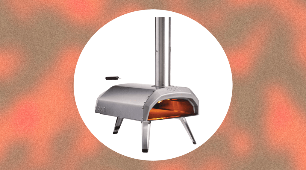 Ooni’s Karu 12 Pizza Oven Is $100 Off