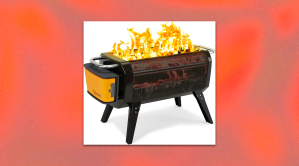 I Tried the BioLite FirePit+ and Now I Grill and Chill In the Year 3000