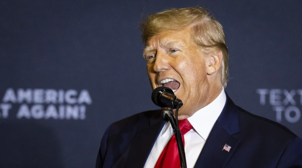 FORMER US PRESIDENT DONALD TRUMP SPEAKS AT A CAMPAIGN EVENT IN MANCHESTER, NEW HAMPSHIRE, US, ON THURSDAY, APRIL 27, 2023.