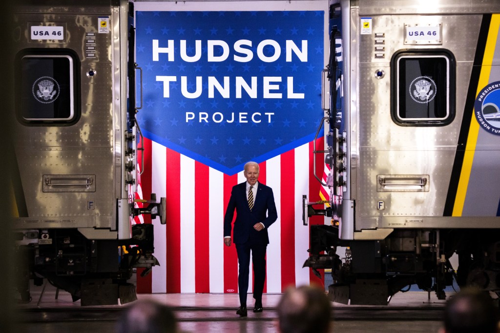 Hudson tunnel project flag biden