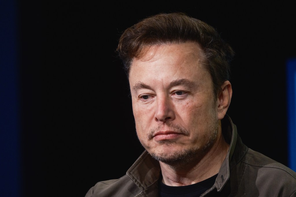 Musk Melts Down Over Ad Revenue, Amplifies Conspiracies, Threatens Lawsuit In Typical Weekend