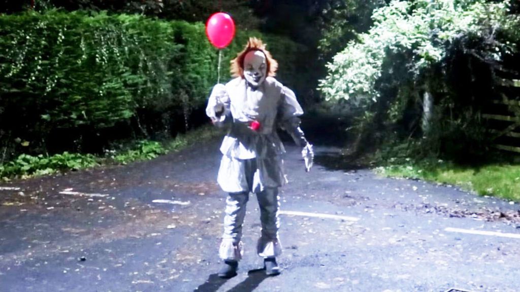 Skelmorlie Clown dressed as Pennywise from It