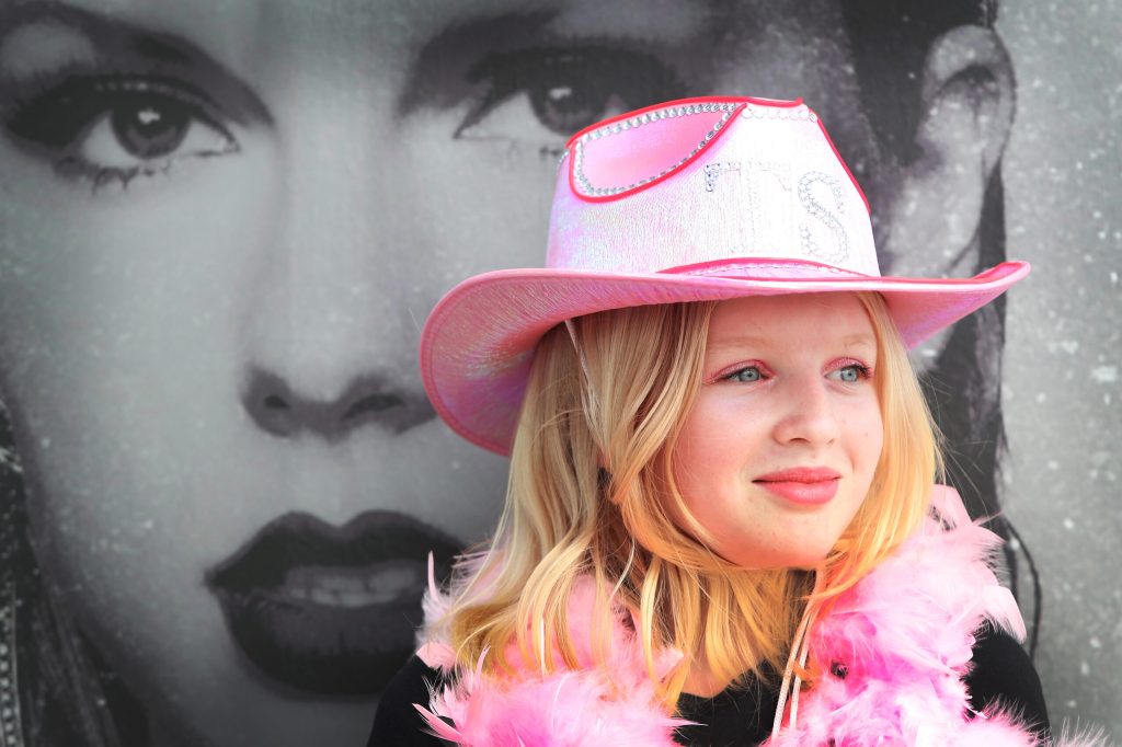 Taylor Swift fan wearing cowboy hat