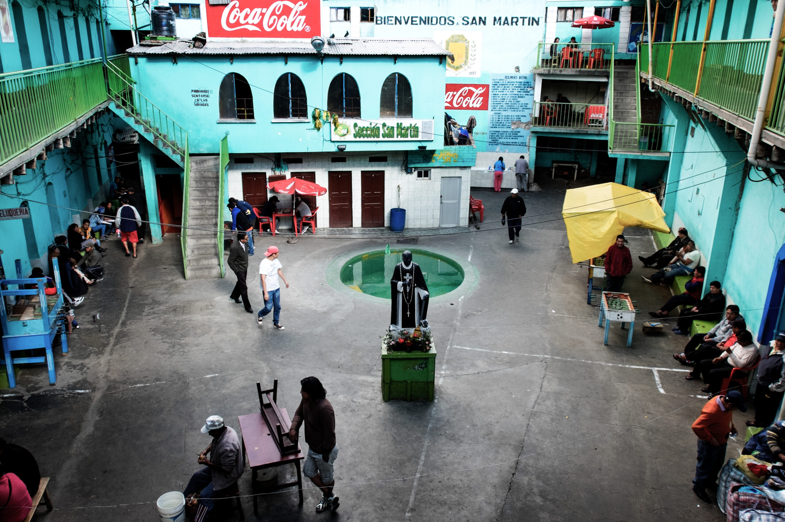 san pedro prison bolivia Courtyard with a statue of Saint Martin and a well.