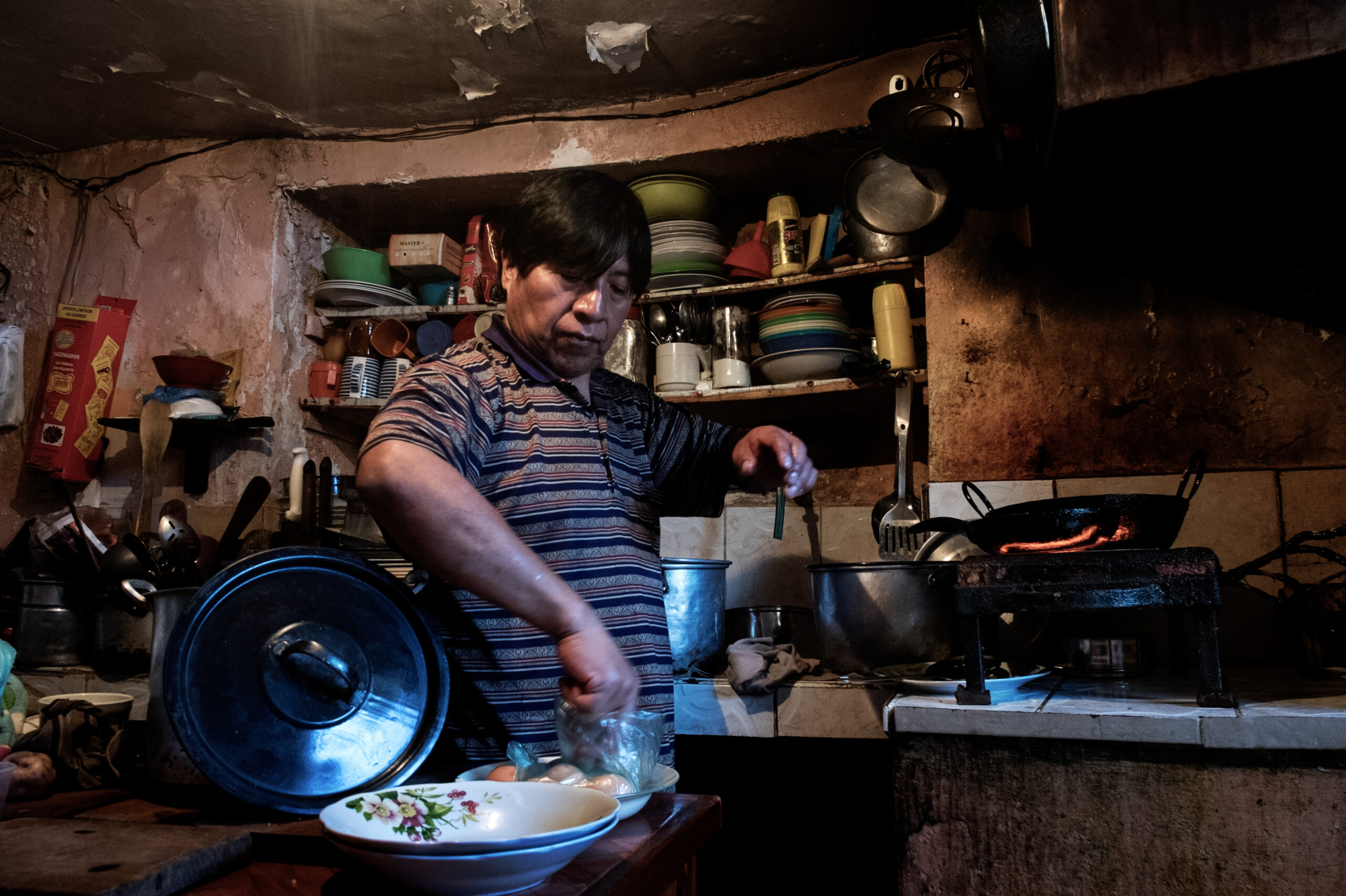 san pedro prisonJose, who was sentenced to 15 years in prison, has one of the most crowded restaurants in the prison.