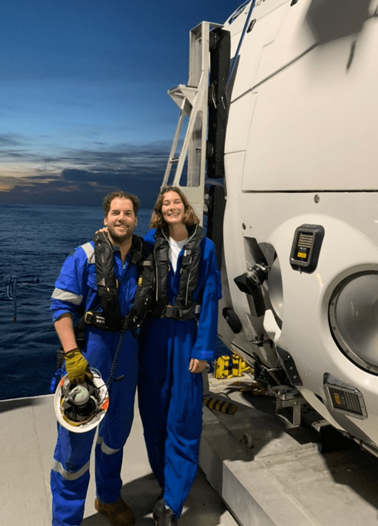 australia's deepest couple divers deep sea