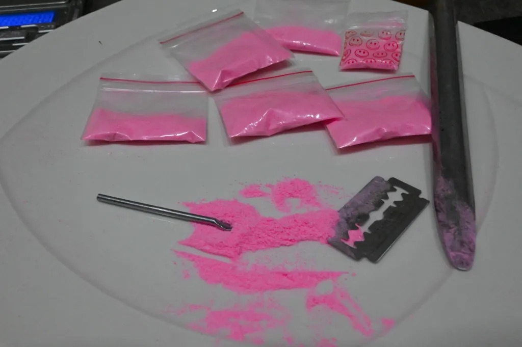 pink cocaine tusi