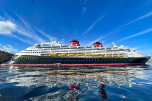 4 Stranded on Sinking Ship Rescued by Disney Cruise