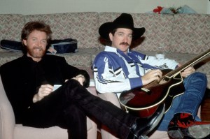 Brooks and Dunn '90s Country Music