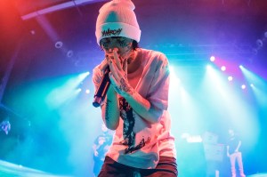 lil xan beats concertgoer video cops investigate