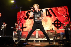 sum 41 deryck